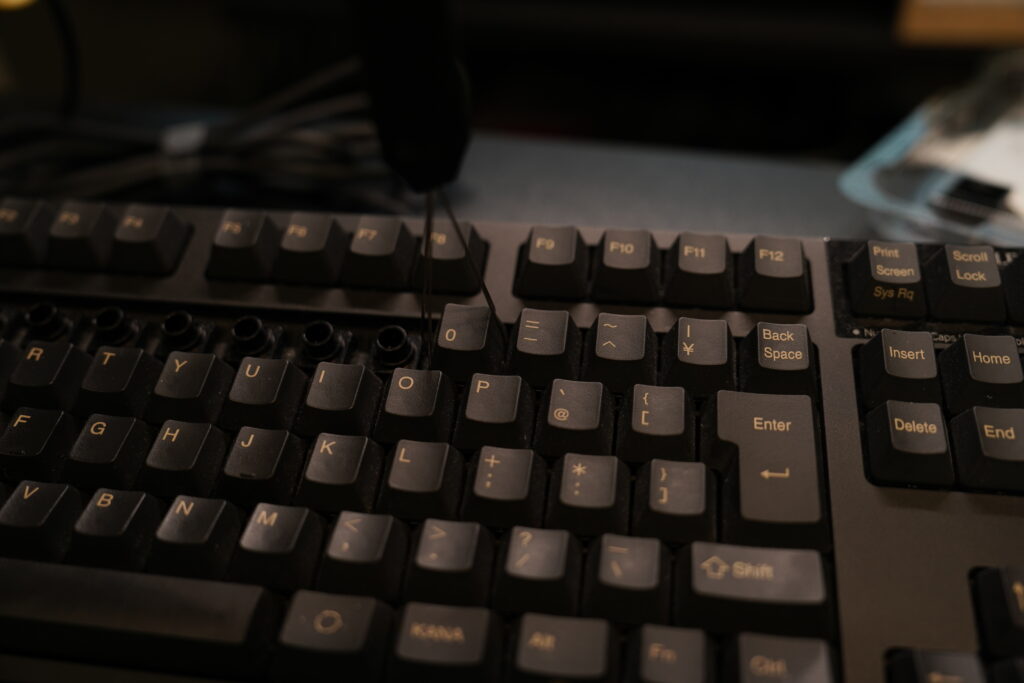 東プレRealForceのキートップ。高いけど、こんな選択肢もあったのか! 技プログ REALFORCE 東プレ R2 カラーキーキャップセット 日本語配列 112キー グリーン AGAZ06KT3