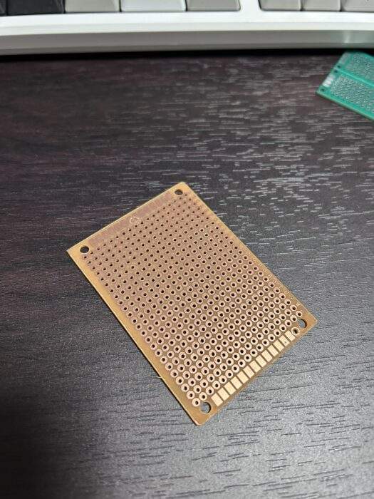 Printed-circuit-board-with-copper-foil-on-only-one-side-copper-side